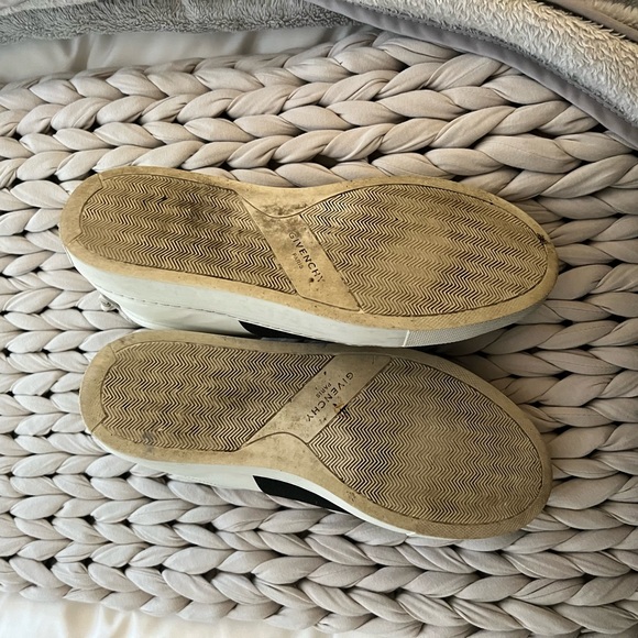 Givenchy Sneakers!! - Picture 9 of 12